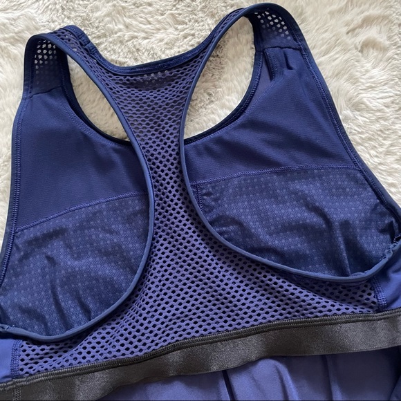 Lululemon fit physique hero blue tank top mesh back workout Athletic size 6 - Picture 13 of 13